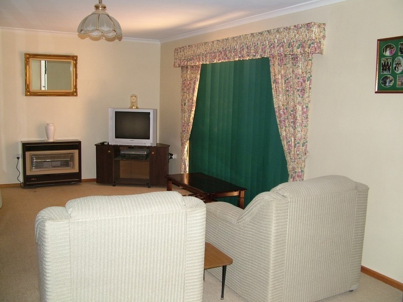 34 Pioneer Drive, Roxby Downs SA 5725