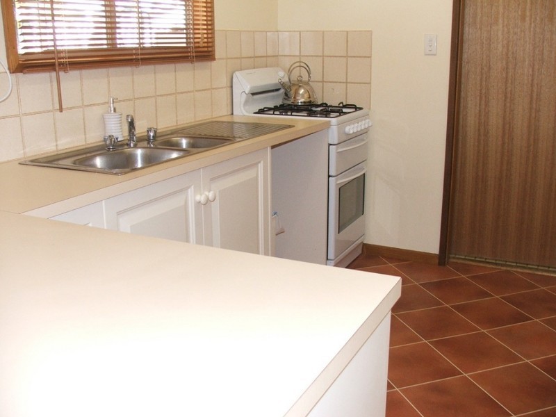 13 WANGIANNA STREET, Roxby Downs SA 5725