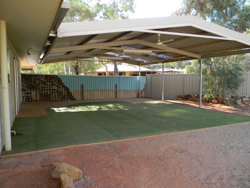 2 Wangianna Street, Roxby Downs SA 5725