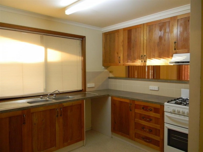 4a Alberrie Street, Roxby Downs SA 5725