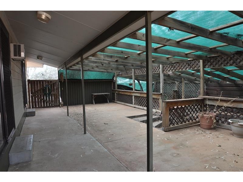 4a Alberrie Street, Roxby Downs SA 5725