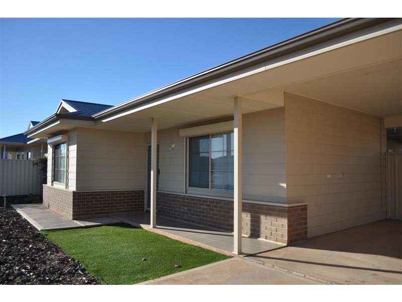 12 MULGA COURT, Roxby Downs SA 5725