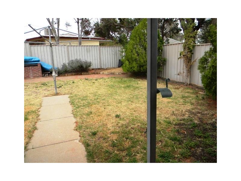 40 Hermit Street, Roxby Downs SA 5725