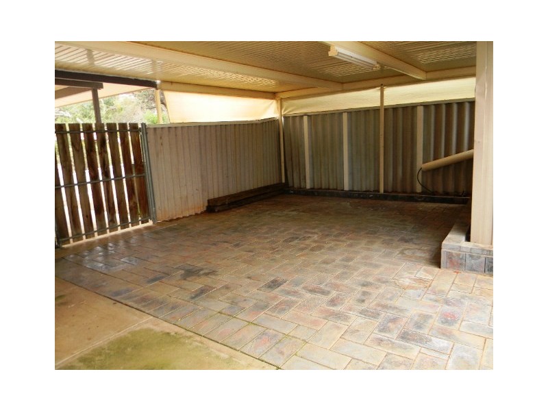 40 Hermit Street, Roxby Downs SA 5725
