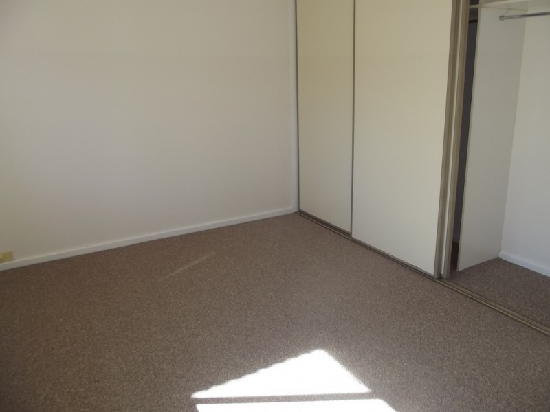 8 Hermit Street, Roxby Downs SA 5725