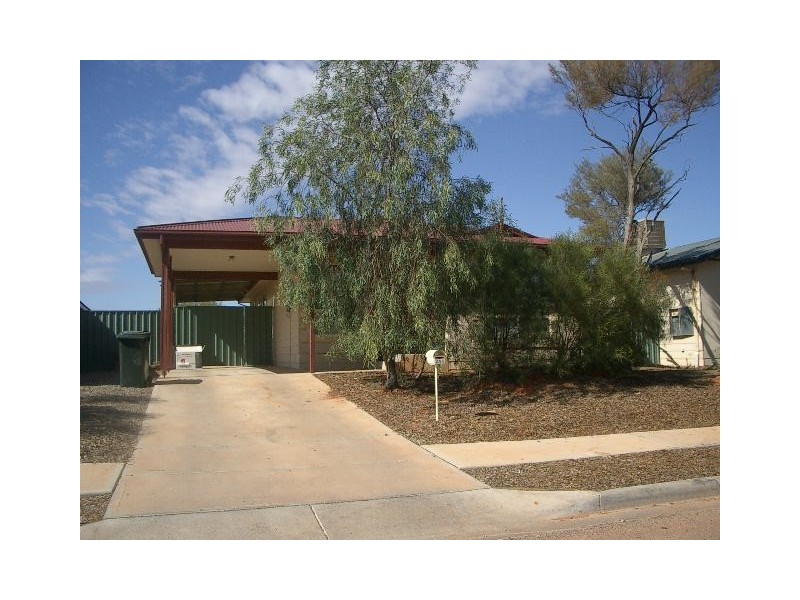 24C COOLIBAH DRIVE, Roxby Downs SA 5725