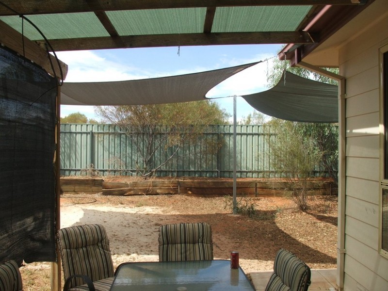 24C COOLIBAH DRIVE, Roxby Downs SA 5725