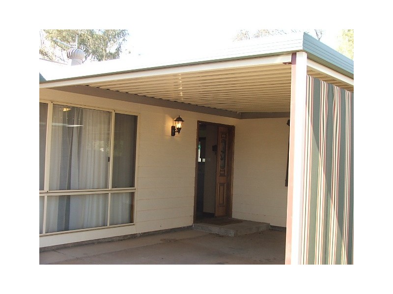 64 Pioneer Drive, Roxby Downs SA 5725