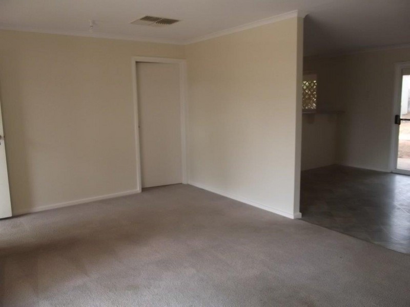 12 PINE CRESCENT, Roxby Downs SA 5725