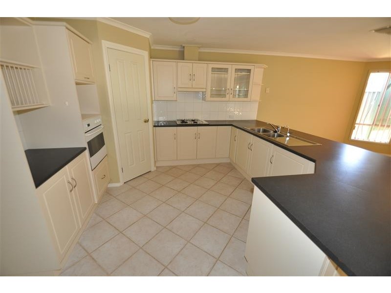 9B CACATUA CLOSE, Roxby Downs SA 5725