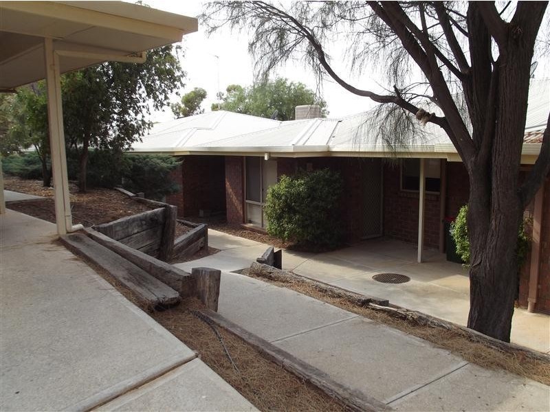 5/6 PHIBBS COURT, Roxby Downs SA 5725