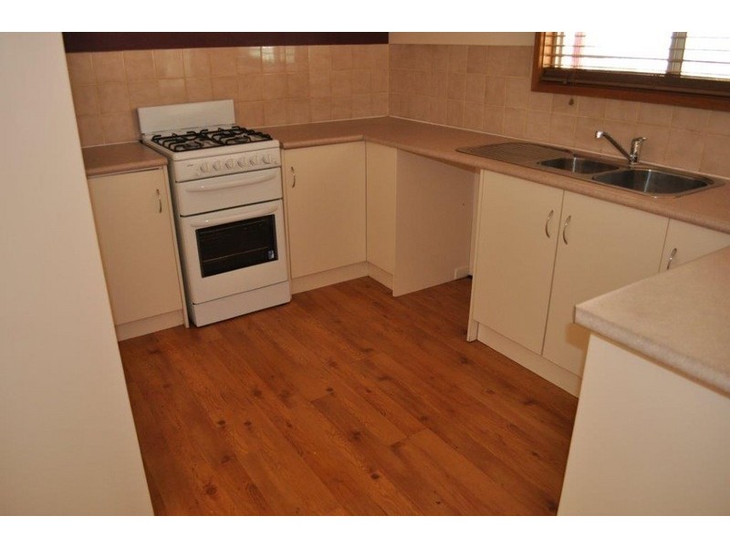 16 WIRRDA STREET, Roxby Downs SA 5725