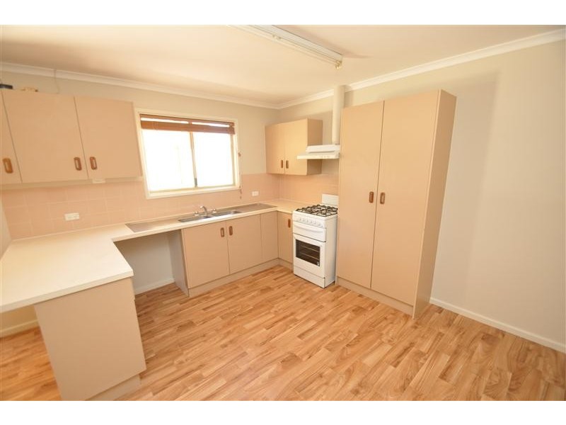 37 Pioneer Drive, Roxby Downs SA 5725