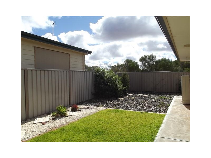 29 Tiliqua Crescent, Roxby Downs SA 5725