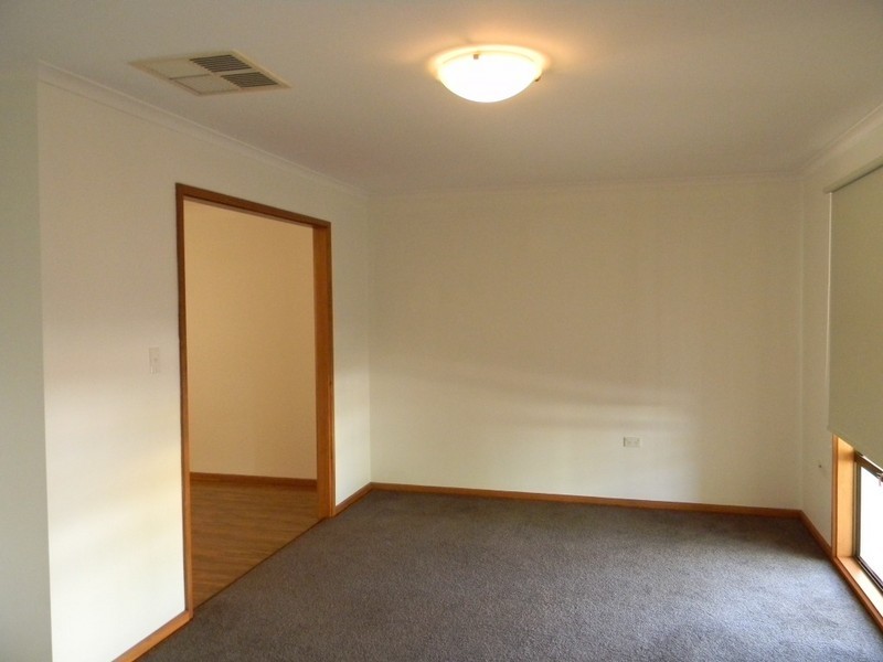 1 BLANCHE COURT, Roxby Downs SA 5725