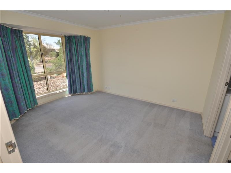 17 Maireana Circuit, Roxby Downs SA 5725