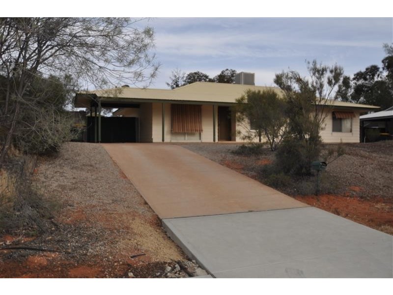 10 Bopeechee Street, Roxby Downs SA 5725