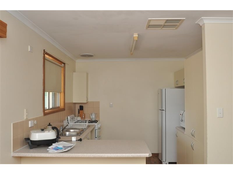 10 Bopeechee Street, Roxby Downs SA 5725