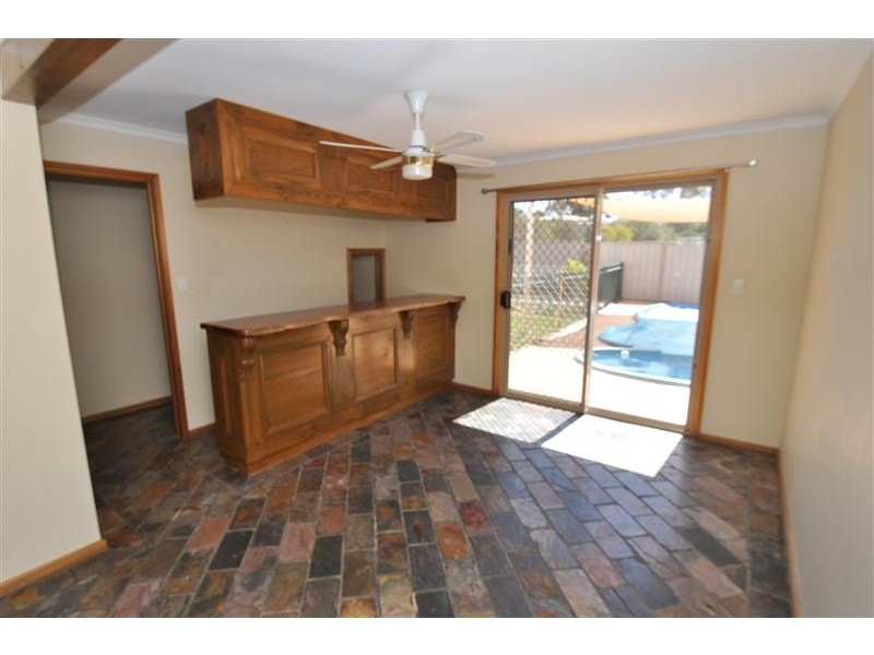 41 PIONEER DRIVE, Roxby Downs SA 5725