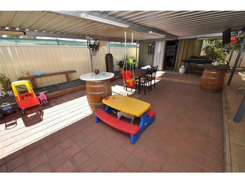 21 Irrapatana, Roxby Downs SA 5725