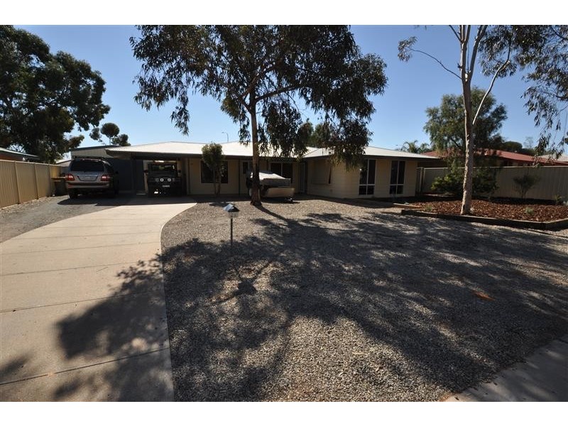 21 Irrapatana, Roxby Downs SA 5725