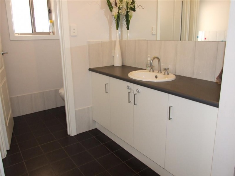 26 Gurney Road, Loxton SA 5333