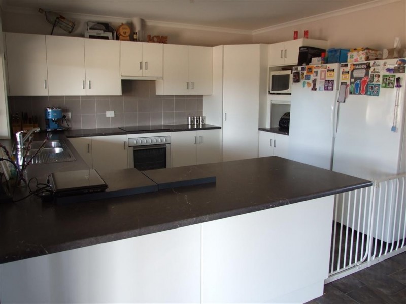 26 Gurney Road, Loxton SA 5333