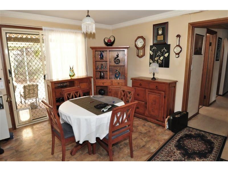 8 Emeroo Court, Roxby Downs SA 5725