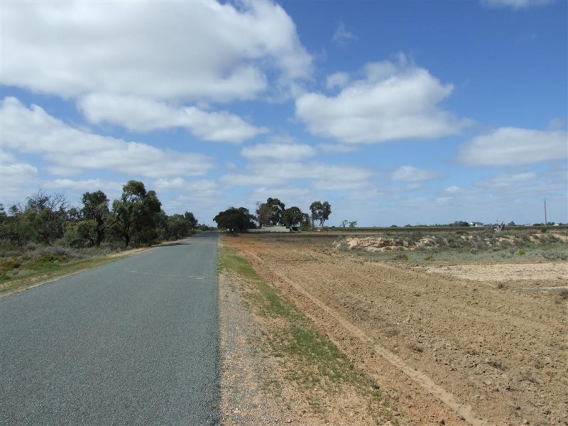 Sec 90 and 186 Sanctuary Road Chaffey via, Renmark SA 5341