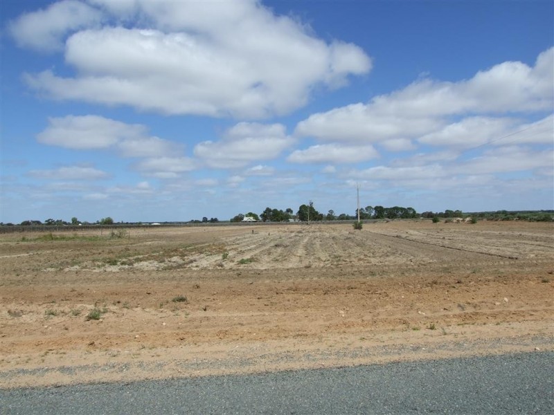 Sec 90 and 186 Sanctuary Road Chaffey via, Renmark SA 5341