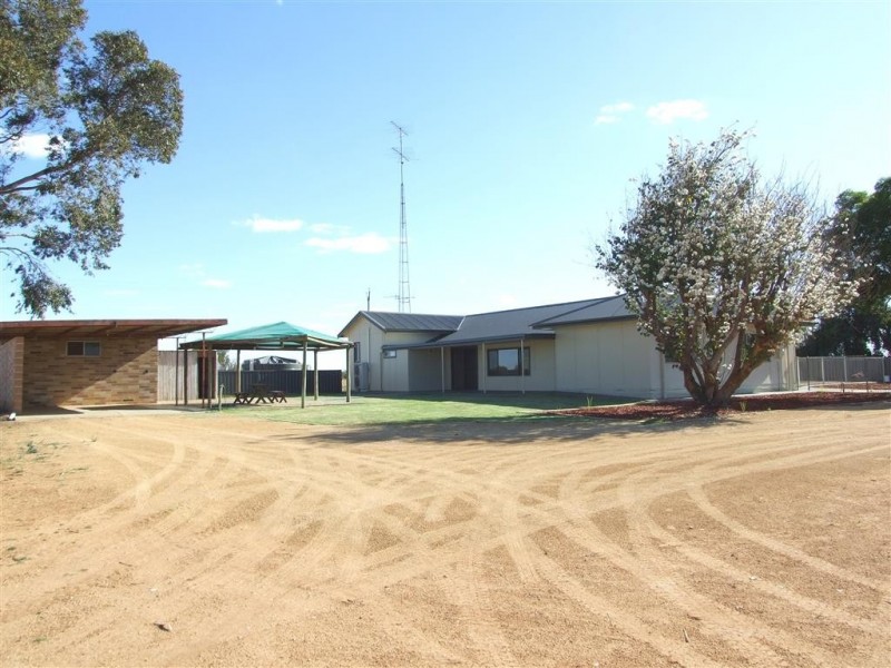 327 Gilmour Road Loveday via, Barmera SA 5345