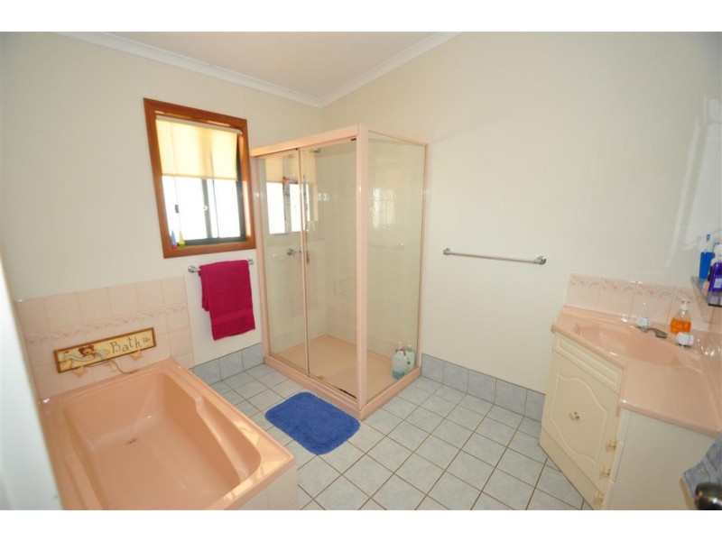 35 Finniss Street, Roxby Downs SA 5725