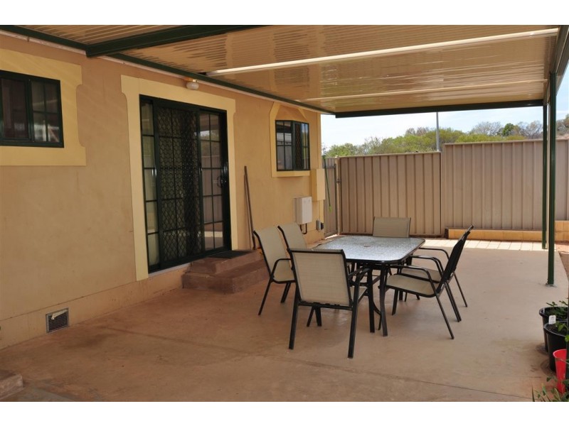 35 Finniss Street, Roxby Downs SA 5725