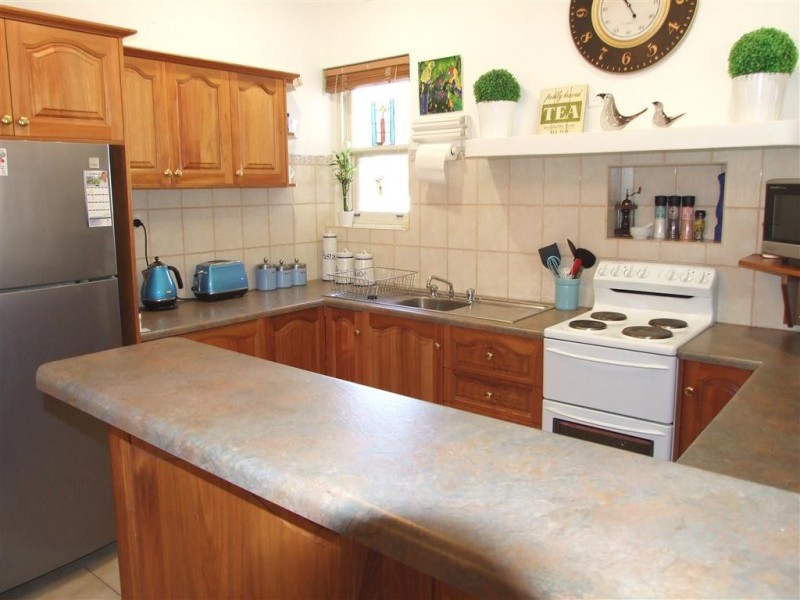 18 Third Street, Loxton SA 5333