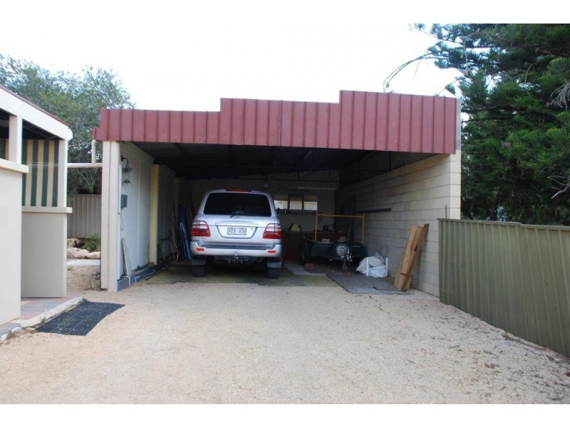 18 Third Street, Loxton SA 5333