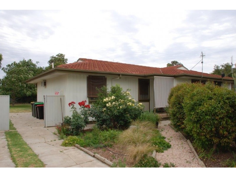 10 Belah Street, Renmark SA 5341