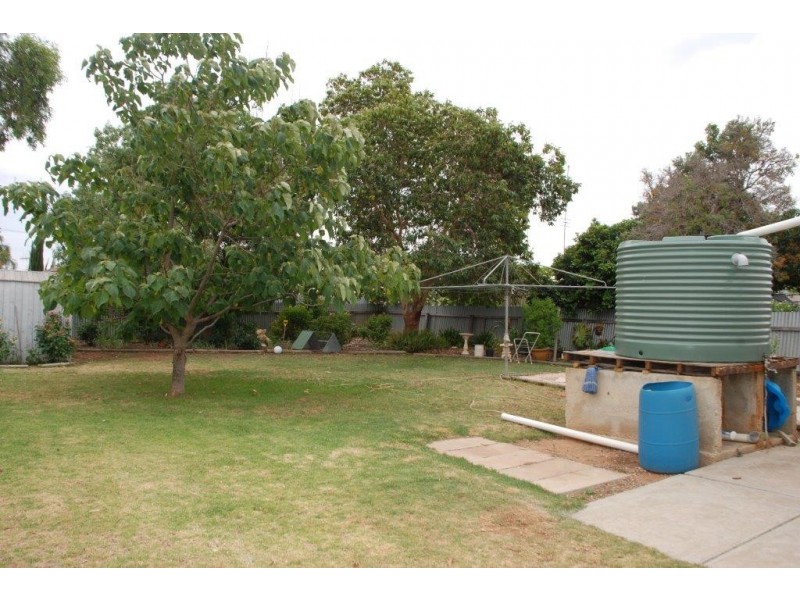 10 Belah Street, Renmark SA 5341