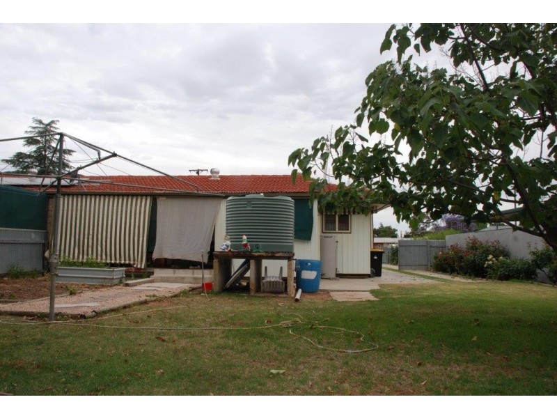10 Belah Street, Renmark SA 5341