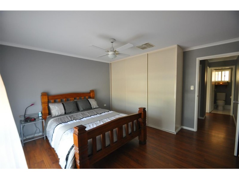 6 Atriplex Court, Roxby Downs SA 5725