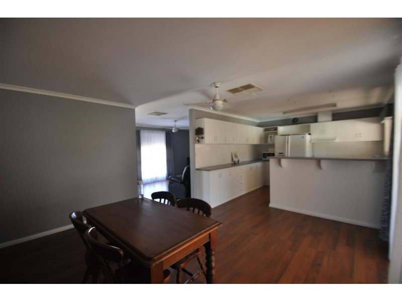 6 Atriplex Court, Roxby Downs SA 5725