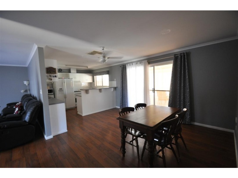 6 Atriplex Court, Roxby Downs SA 5725