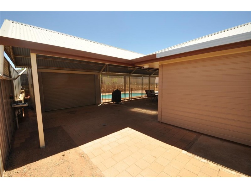 6 Atriplex Court, Roxby Downs SA 5725