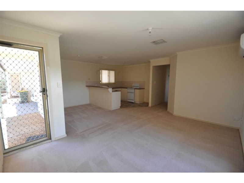9B Agonis Road, Roxby Downs SA 5725