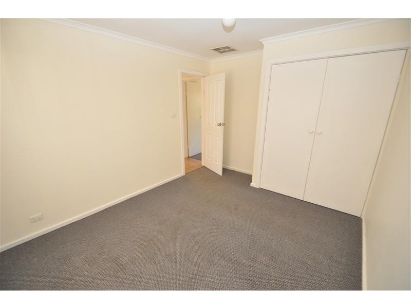 2/34 Axehead, Roxby Downs SA 5725