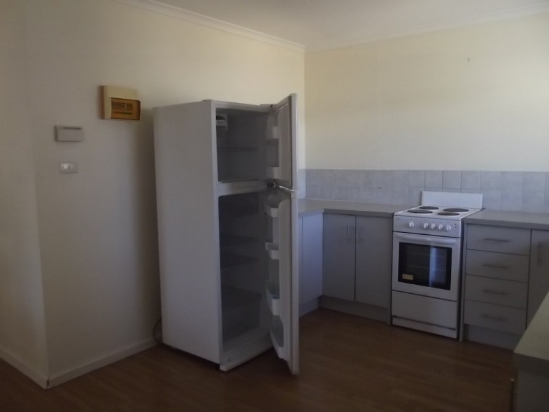 2/34 Axehead, Roxby Downs SA 5725