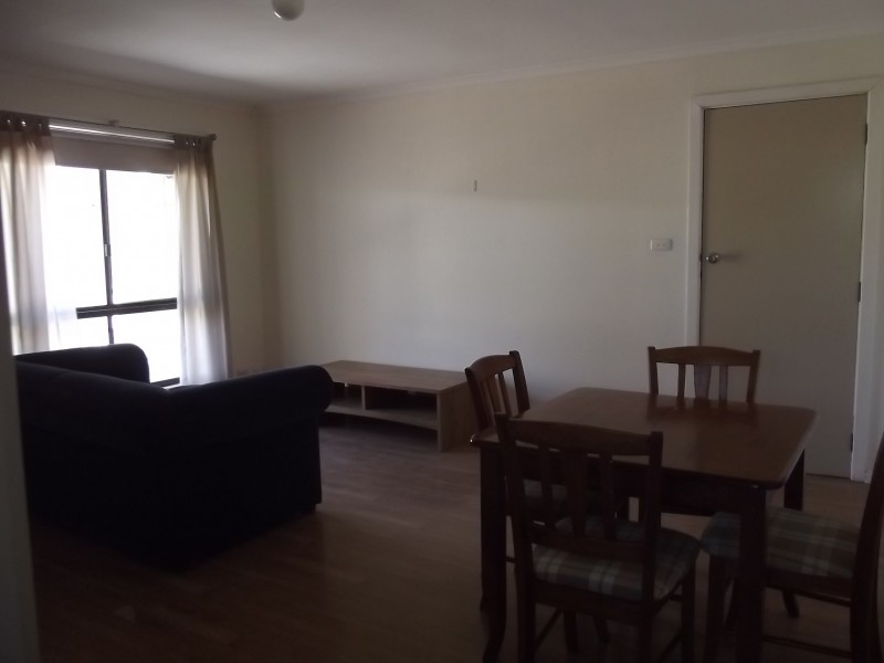 2/34 Axehead, Roxby Downs SA 5725