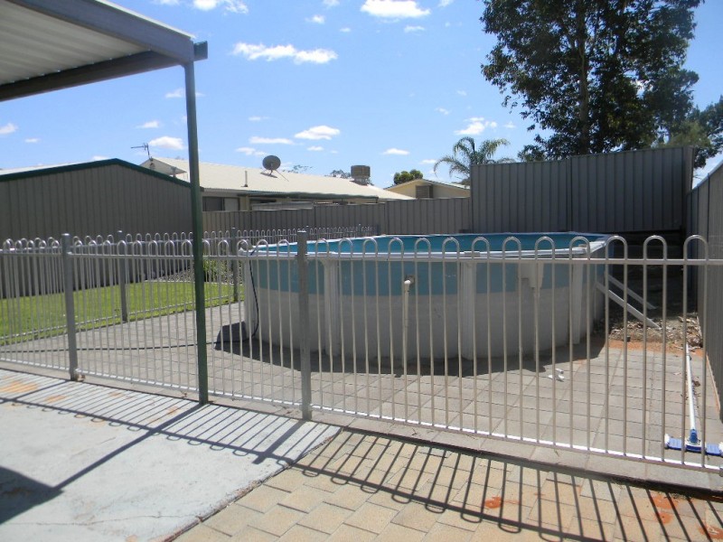 16 Finniss, Roxby Downs SA 5725