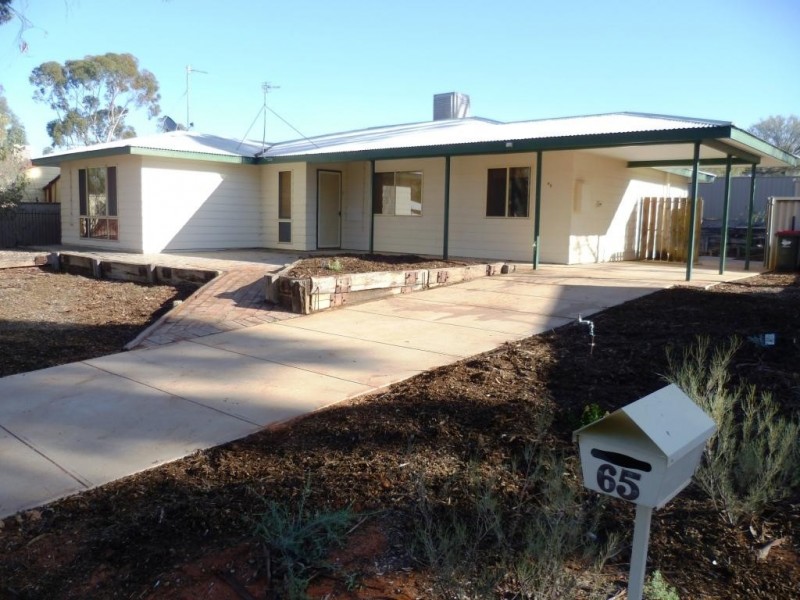 65 Pioneer Drive, Roxby Downs SA 5725