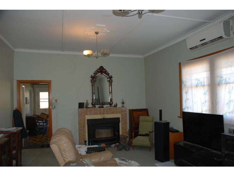 26 Tobruk Tce, Loxton SA 5333