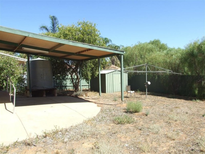 11 Pascoe Tce, Barmera SA 5345